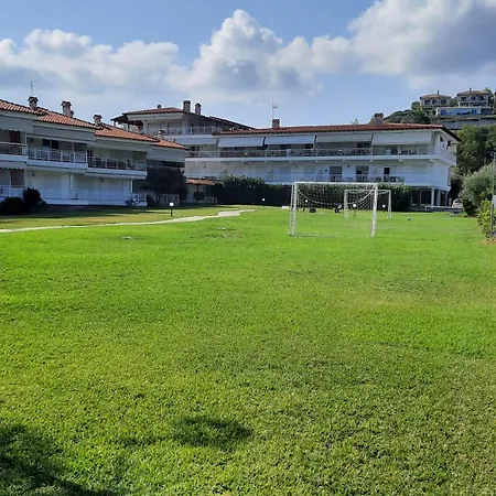 By The Sea Case de vacanță