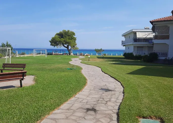 By The Sea * Hanioti